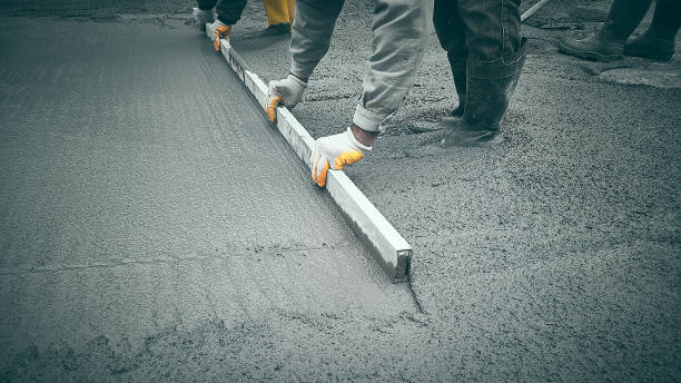 Best Concrete Demolition Services  in Saukville, WI